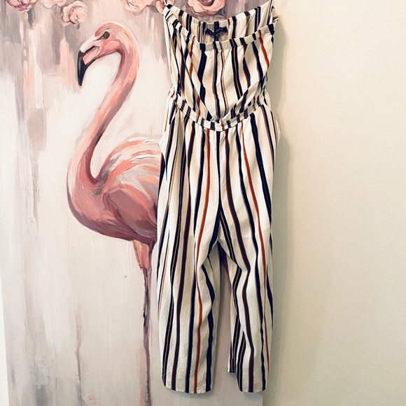 DYNAMITE Romper - Picture 2 of 6